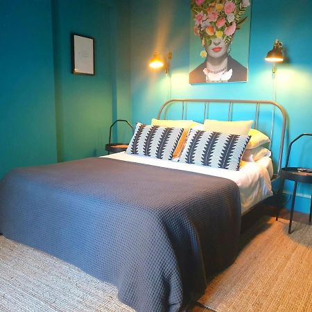 Room E11Even เวลีคอเทอร์โนโว ภายนอก รูปภาพ
